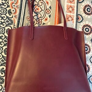 Portland Leather Large August Tote in Lollipop